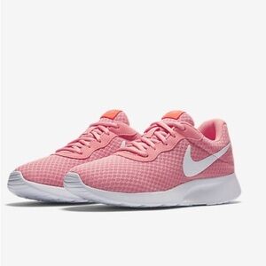 Nike Tanjun 812655-600 Pink Running Shoes Sneakers Women’s Size Size 10